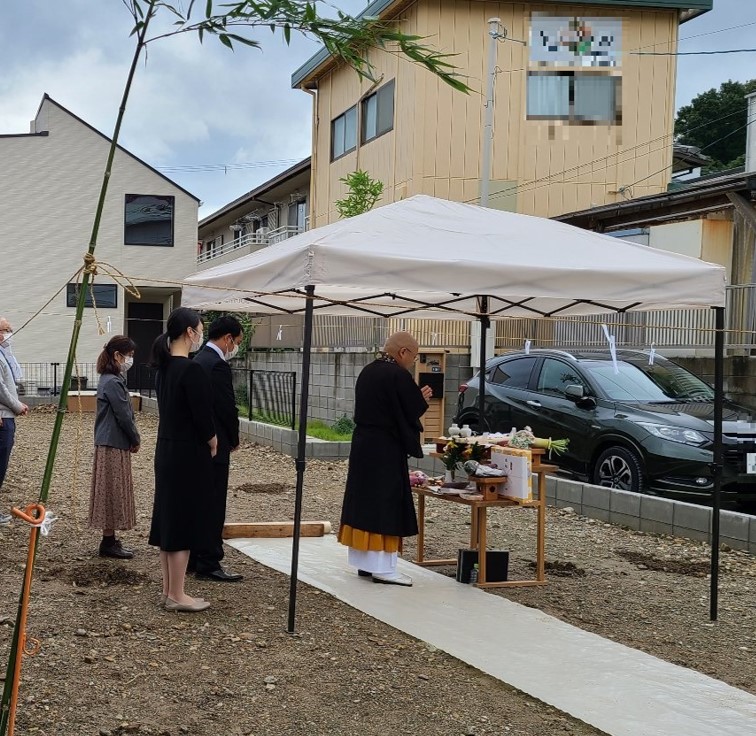 箕面市　注文住宅で地鎮祭が行われました！　～　仏式の地鎮祭