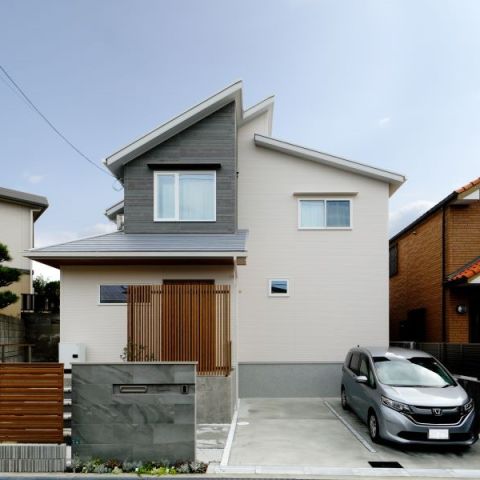 在宅ワークも出来る間取りでご夫婦の新生活がさらに豊かに / 豊中市東豊中町：注文住宅